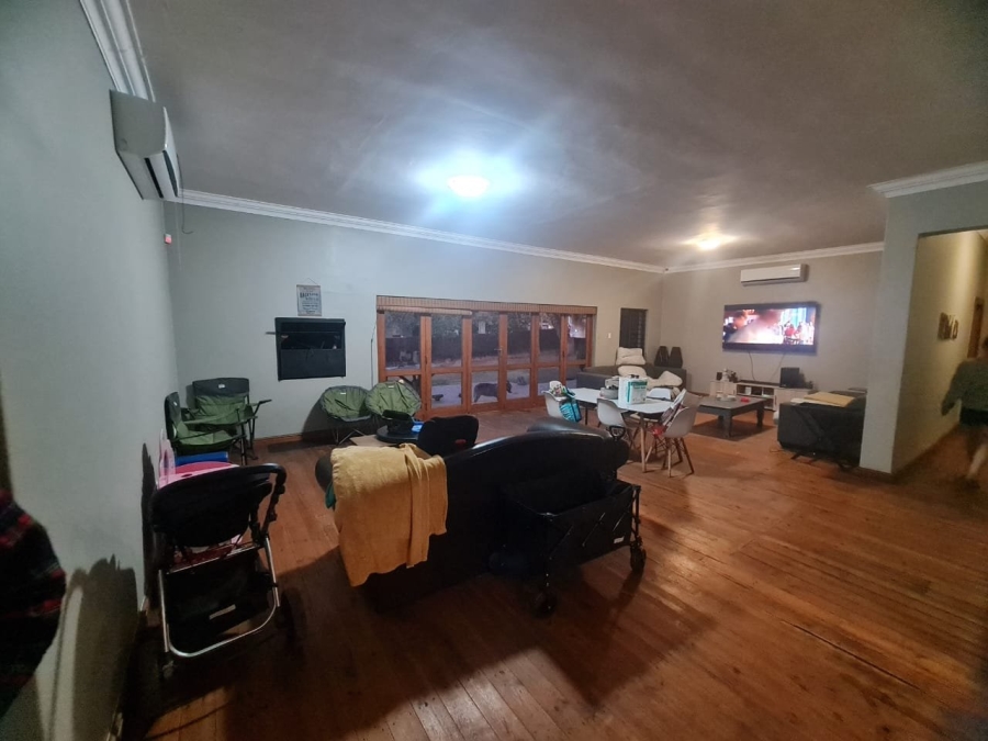 4 Bedroom Property for Sale in Waverley Free State